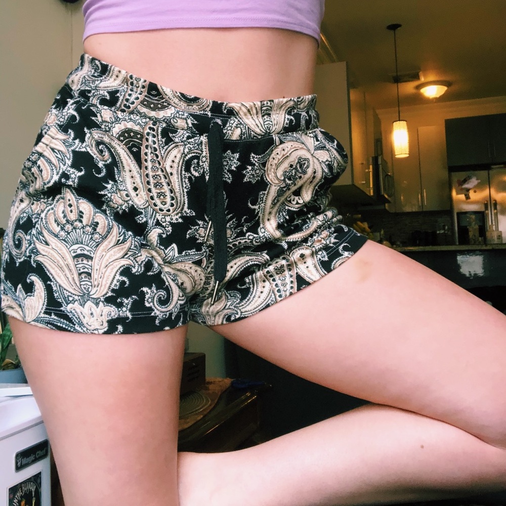 Shorts! - Picture 3 of 4
